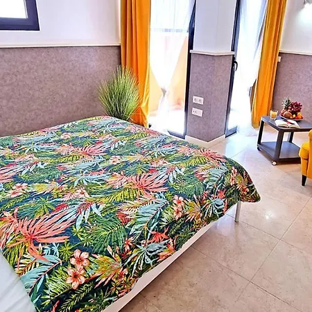 Ferienwohnung Ocean View - Caleta Fuste - Glasfaserinternet - Meerblick 公寓 科斯塔卡莱塔